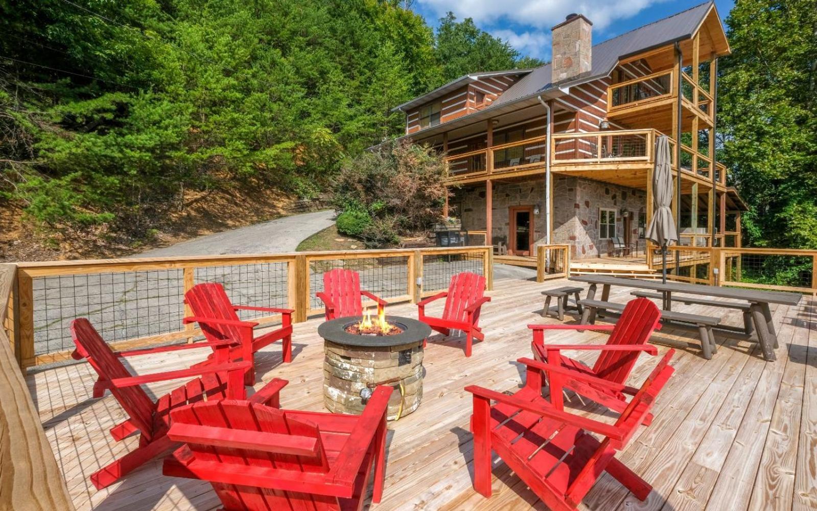 Smoky View Top Shelf Villa Pigeon Forge Exterior photo