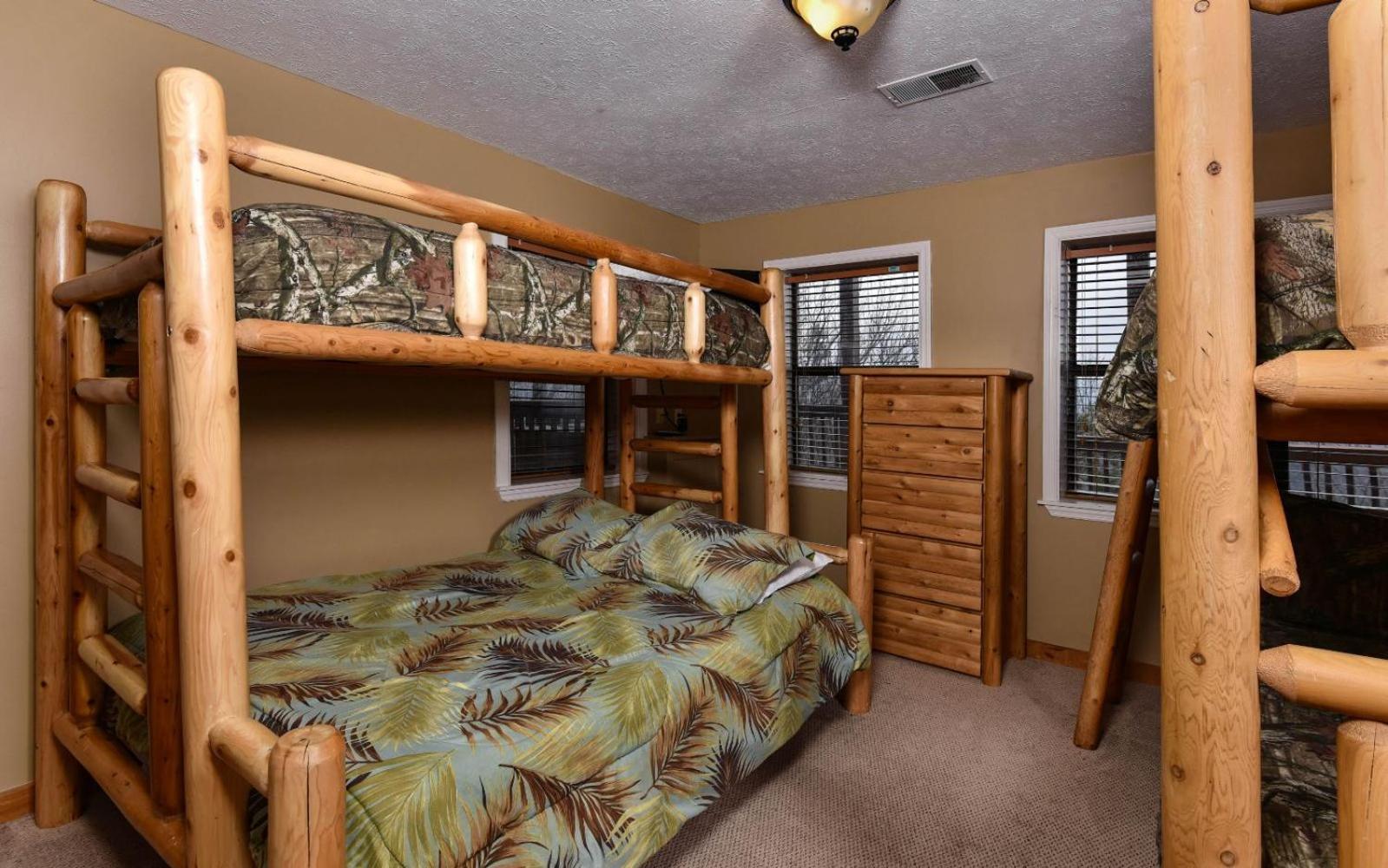 Smoky View Top Shelf Villa Pigeon Forge Exterior photo